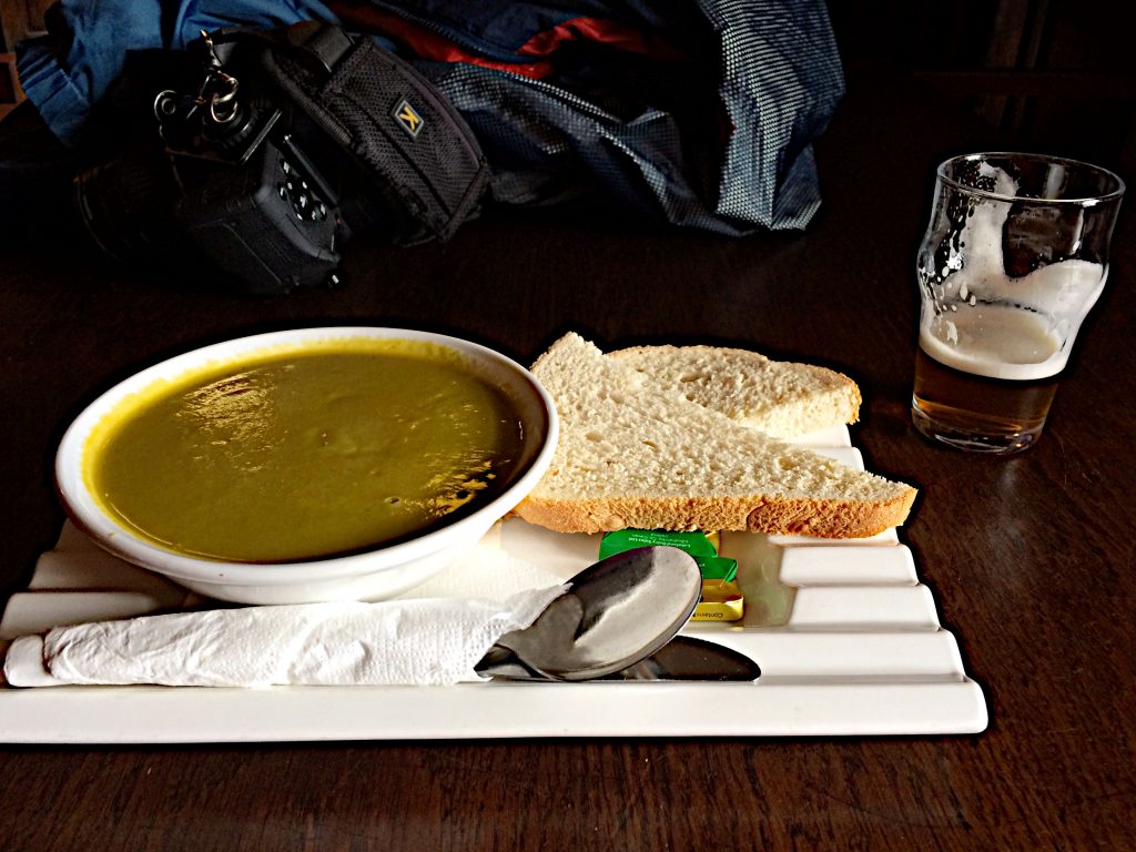 Old Nags Head Inn pea soup lunch