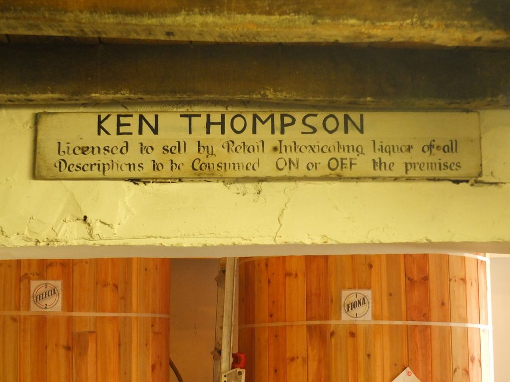 sign from Hugh's father's pub Macclesfield - DSCF2579.jpg
