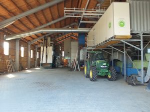 Harvesting barn