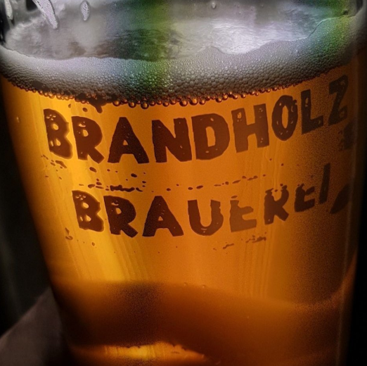 Brandholz Golden Brown - image by Saul G.
