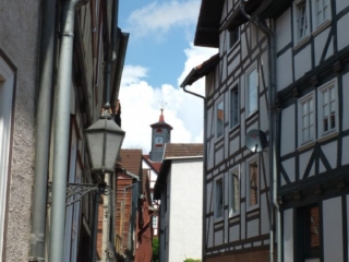 narrow street narrow street