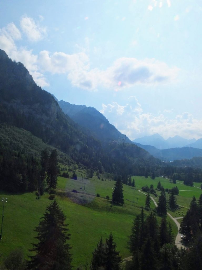 view ascending Tegelberg
