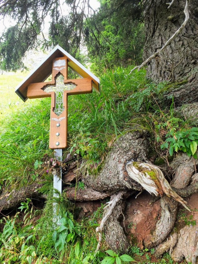 trailside shrine