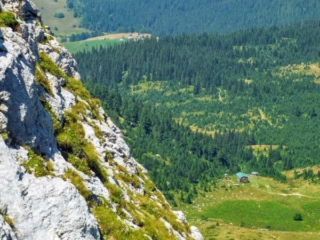 cliff - GROPE Lodge visible below cliff - GROPE Lodge visible below