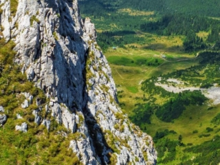 cliff cliff