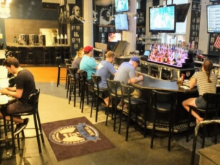 Jolly Scholar brewpub