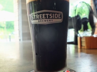 Streetside Brewery Cafe con Leche Stout Streetside Brewery Cafe con Leche Stout