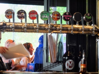 Moerlein Lager House taps Moerlein Lager House taps