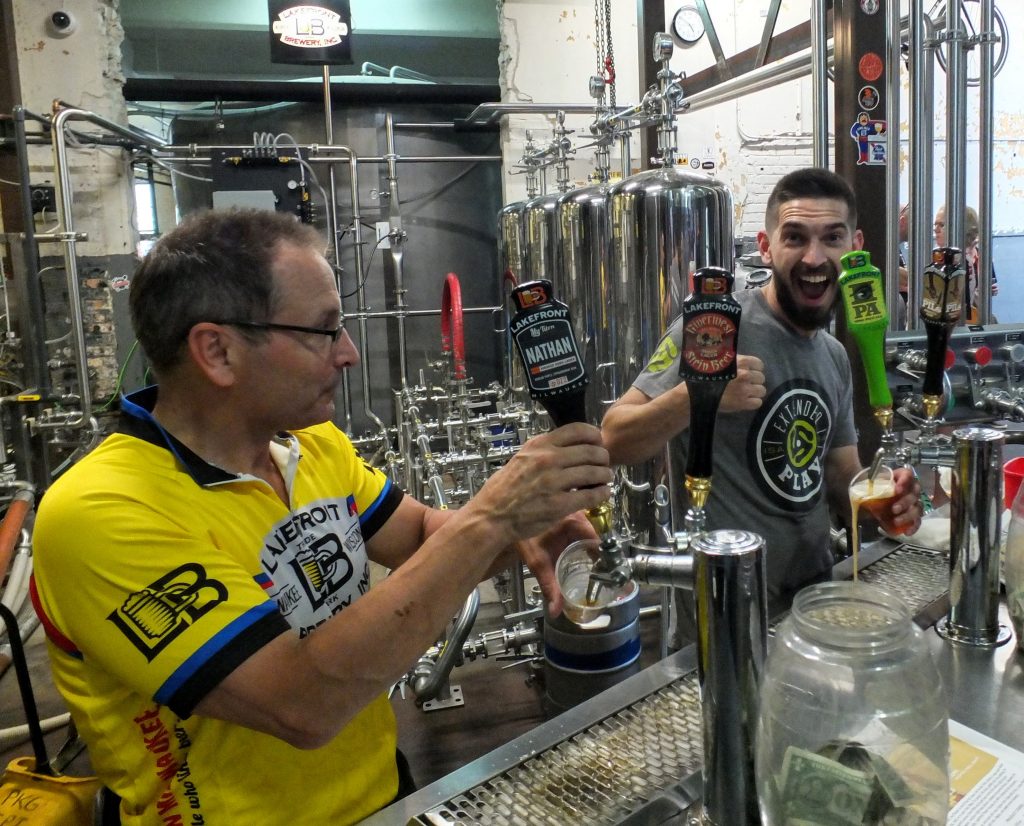 NathaN POURS nATHAN