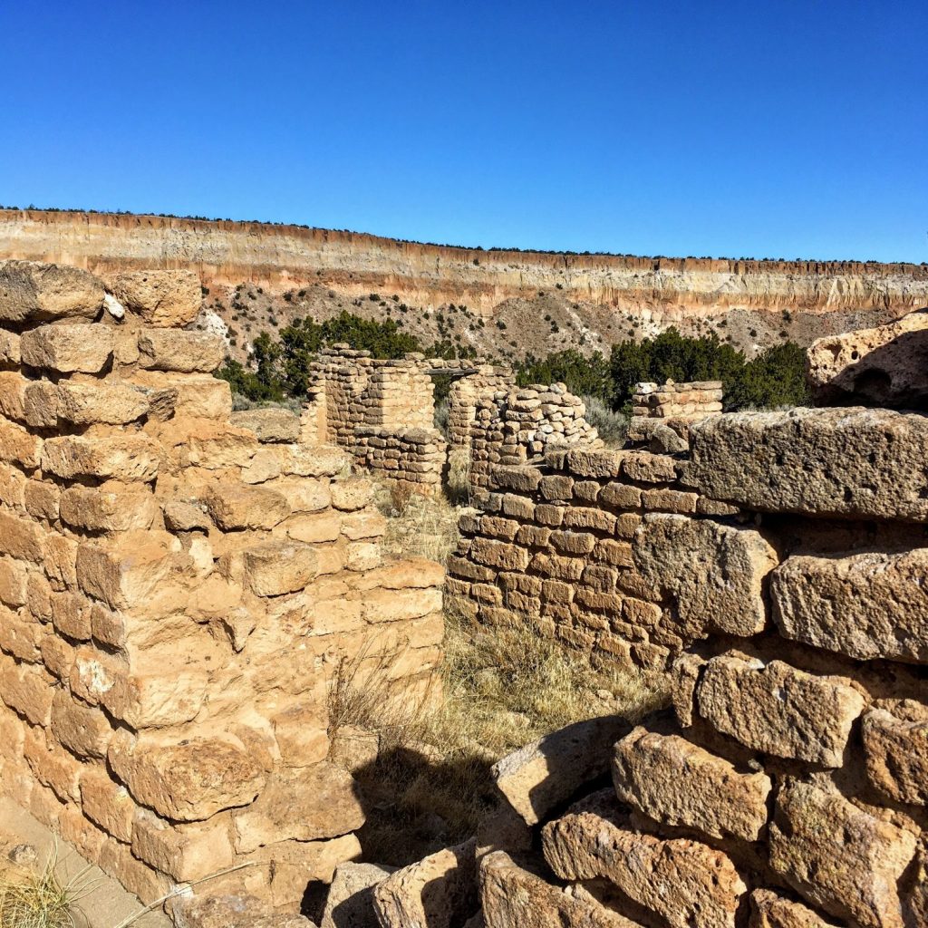 stone walls stone walls