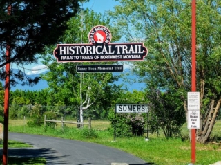 Great Northern Historical Trailhead near Sommers