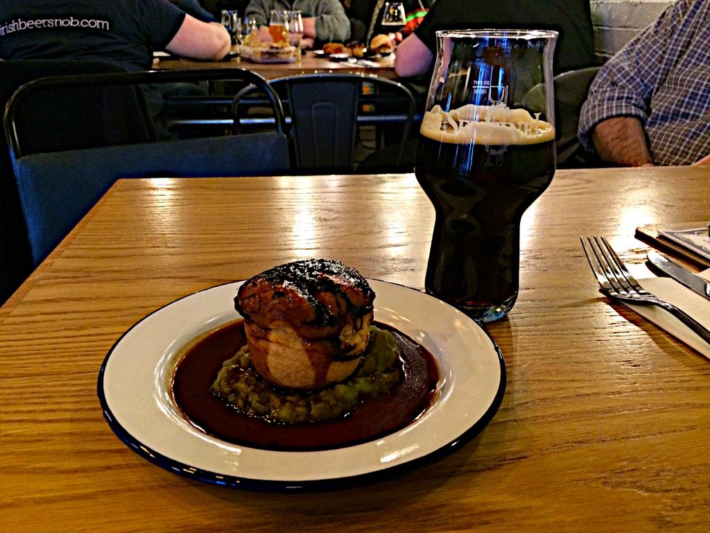 Sentinel Brewhouse - Stout and Pie pairing