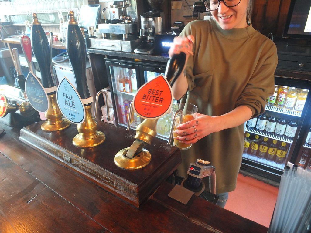 Pumping a cask ale
