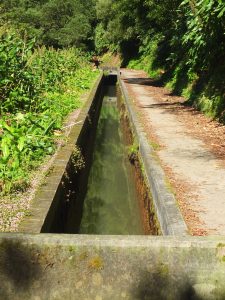 trail along aqueduct